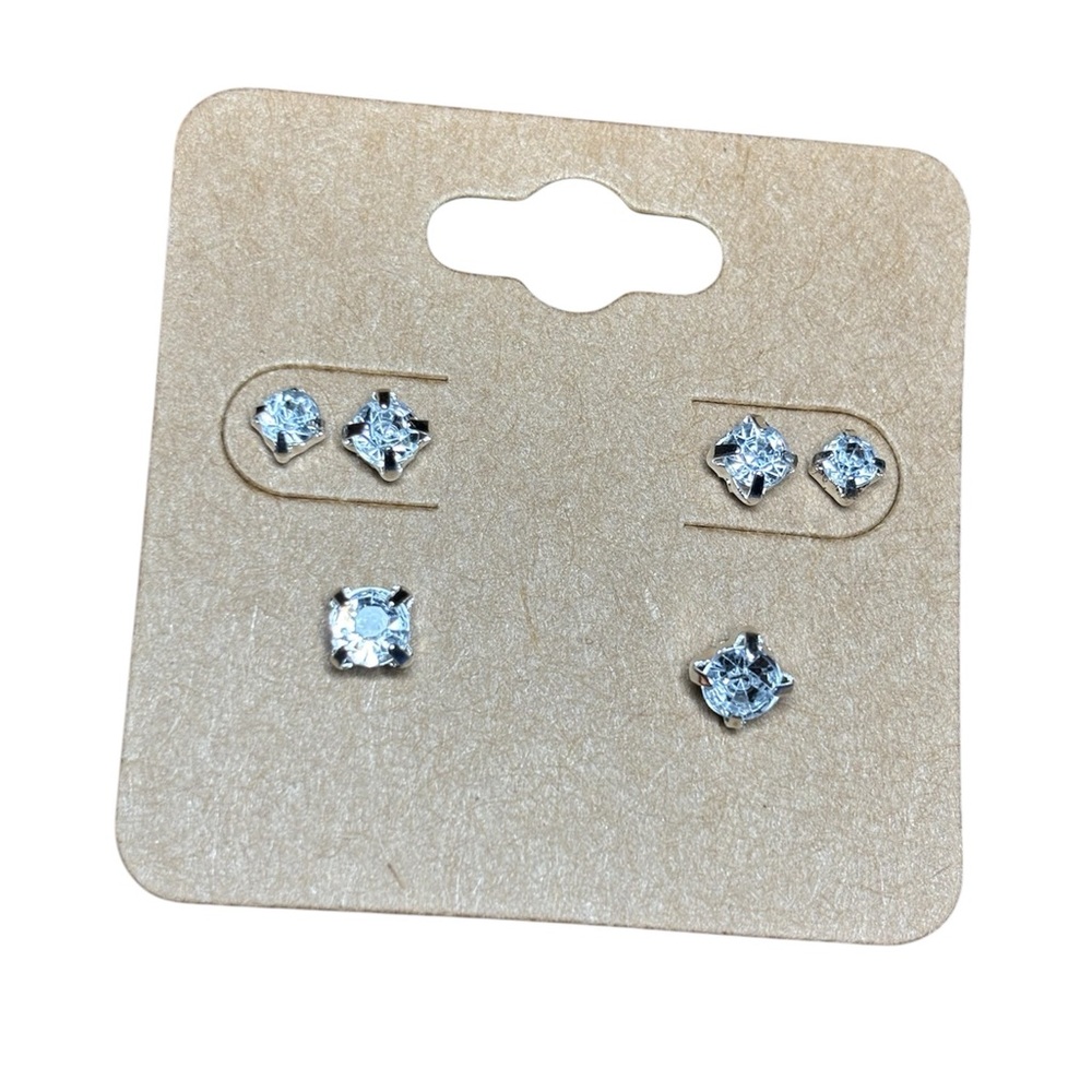 2 Sets ( 6 Pairs ) of Glass Jewel Studs